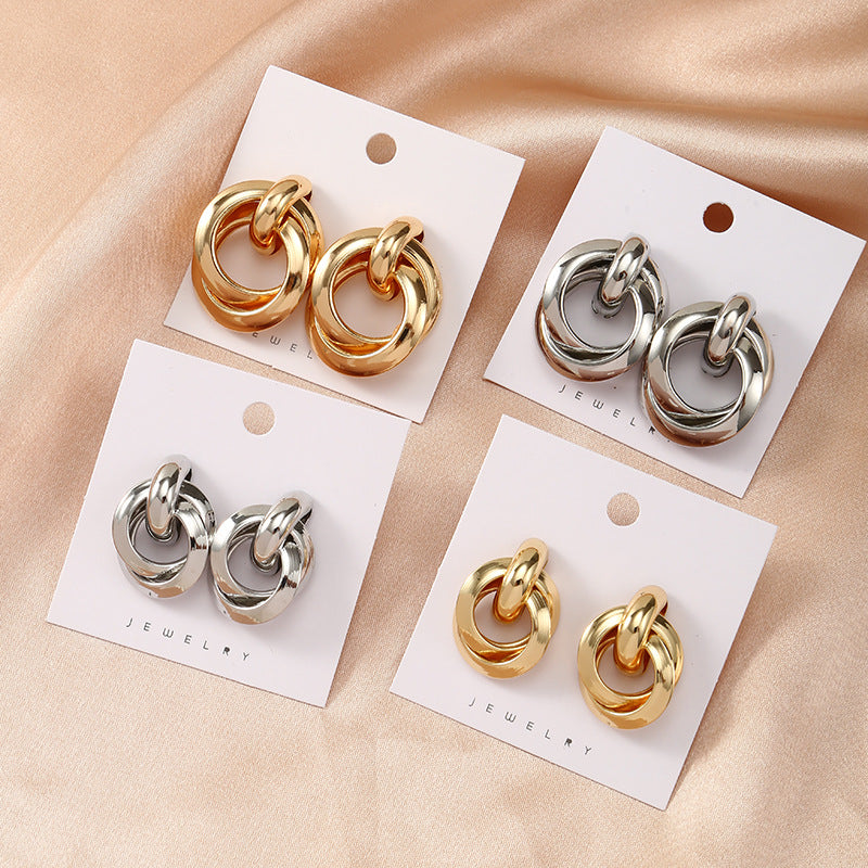 New trendy design earrings with a niche and cool temperament alloy earrings